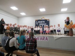 2025-11-06 Święto rogala w Osieku